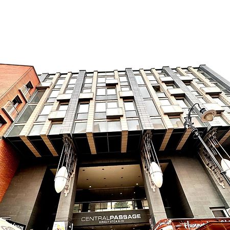 Central Apartment With Balcony Budapest Exterior photo